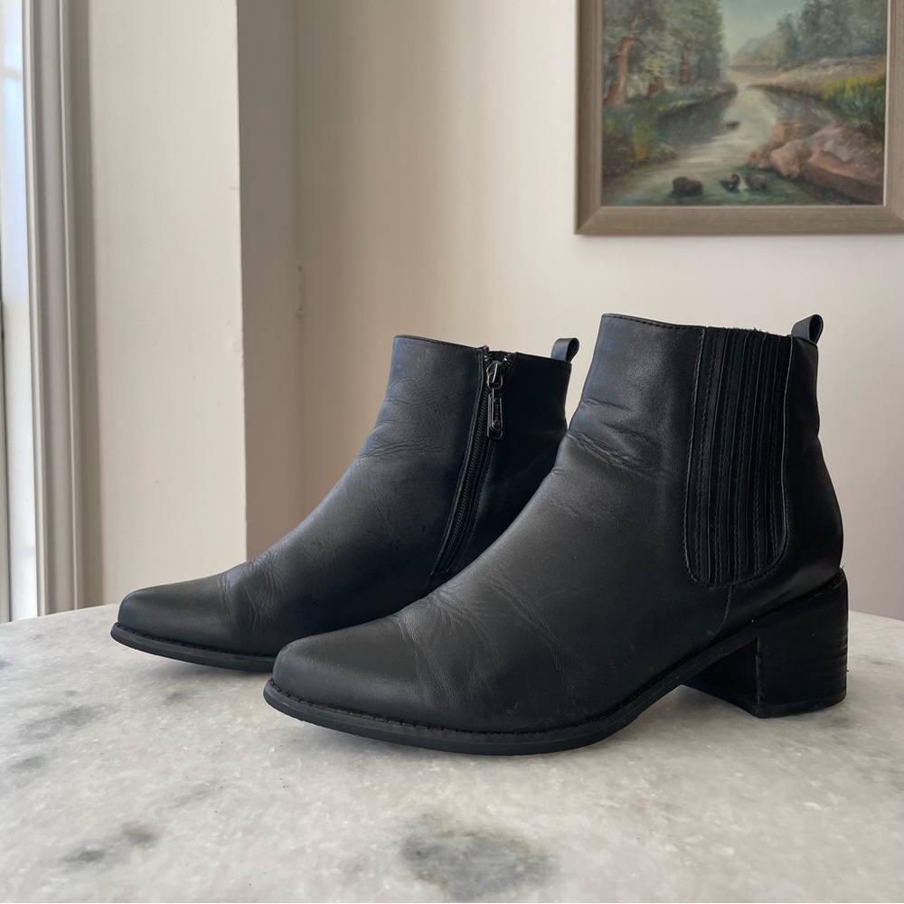 Blondo Elvina Booties
